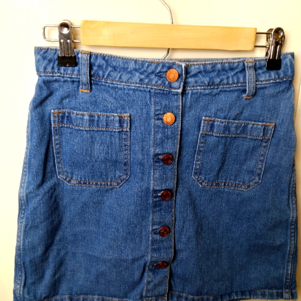 Gap Denim Button Front Mini Skirt Size 25 Front Pockets Vintage